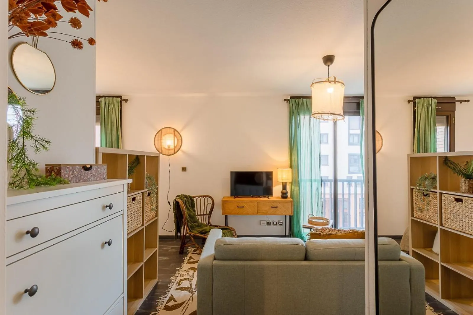 Le Baudis - Grand Studio Avec Coin Nuit Et Parking Toulouse 0*,  Francia